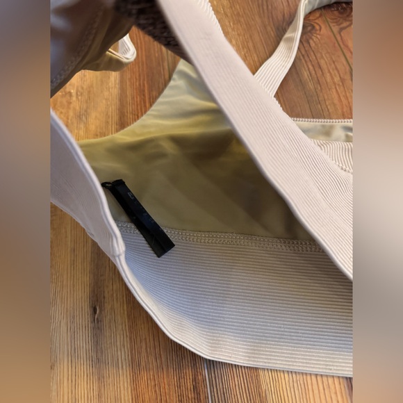 Beach Riot - Small Ribbed Beige Bralette - Picture 4 of 7